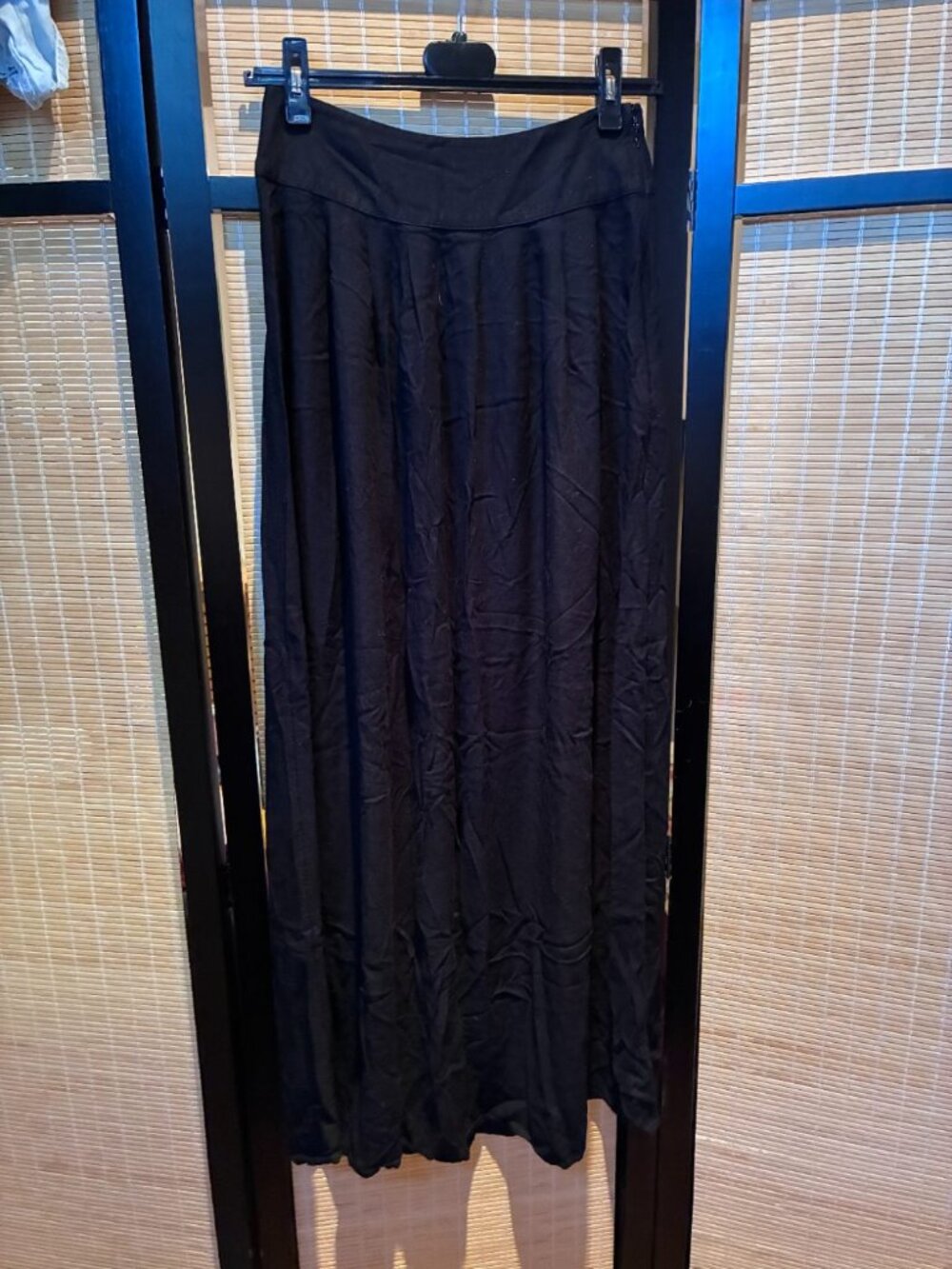Forever 21 Black Flowy Maxi Skirt S